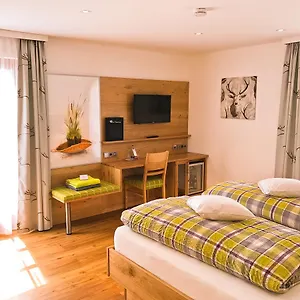 3* Hotel Am Wiesenhang - Garni